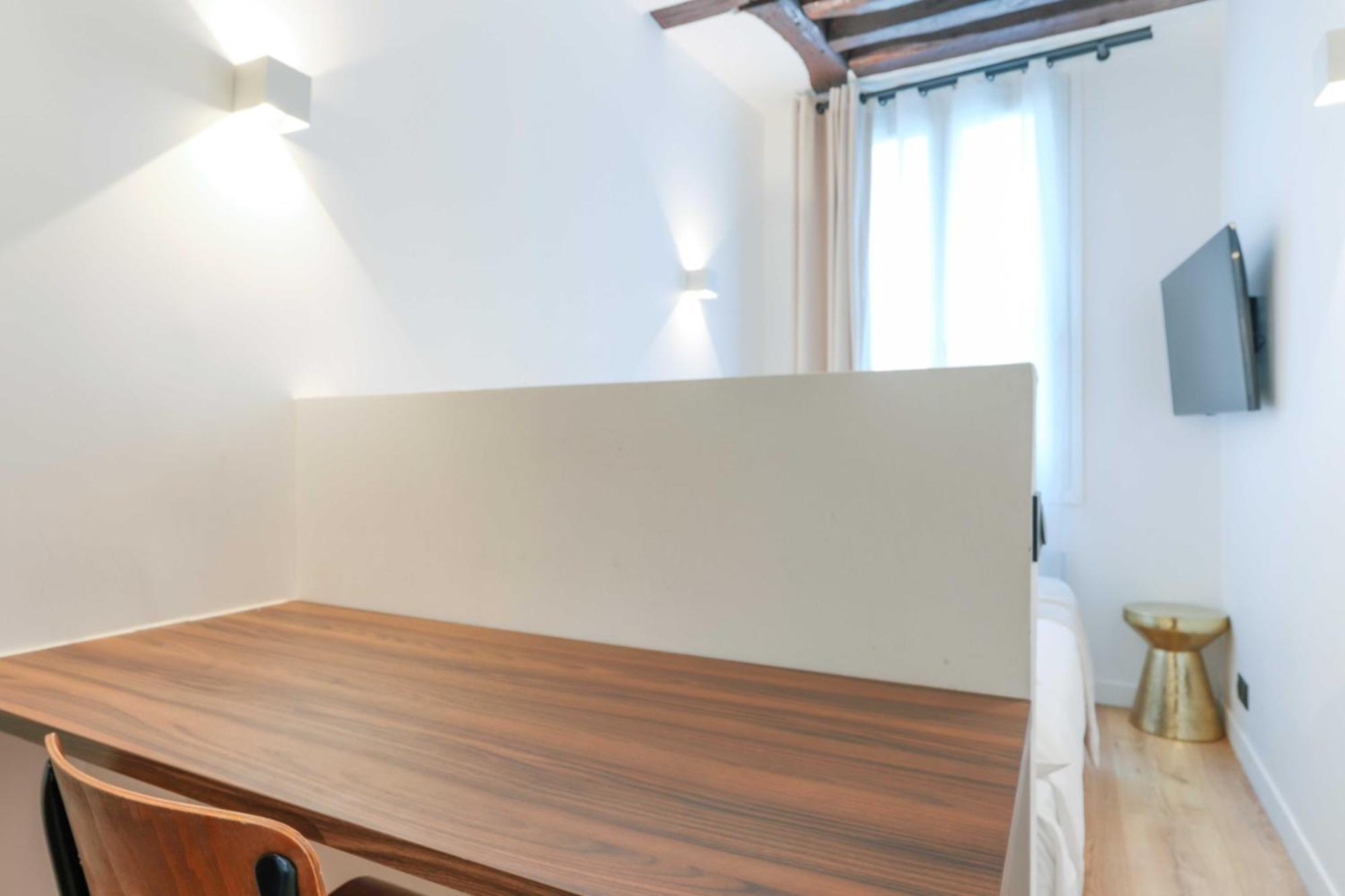 Superb Apartment La Sorbonne Latin Quarter Paris Exterior photo